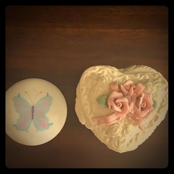 Jewelry Ceramic Dish - Picture 1 of 10